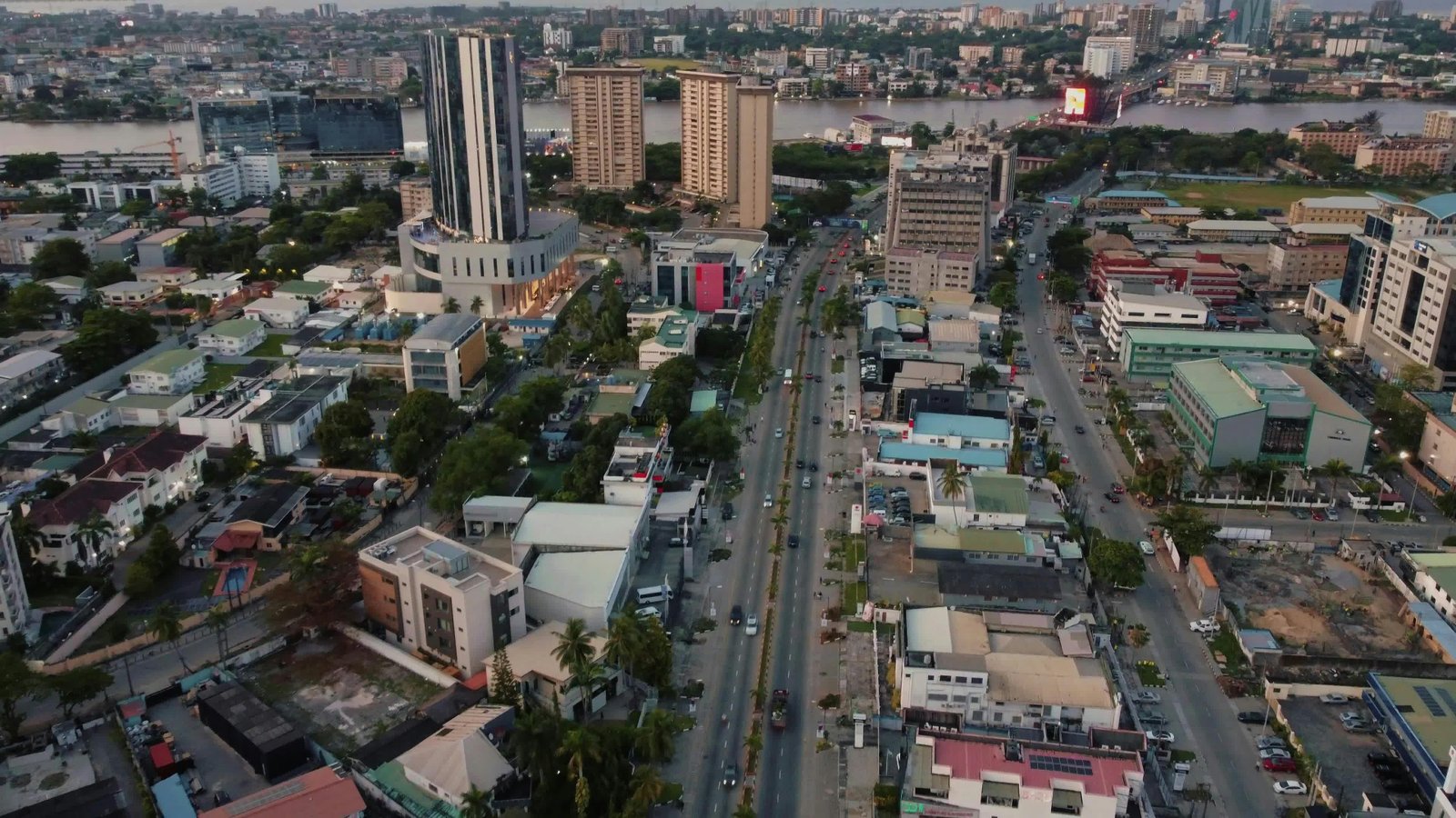 Da‑Ag rider overlooking Lagos city